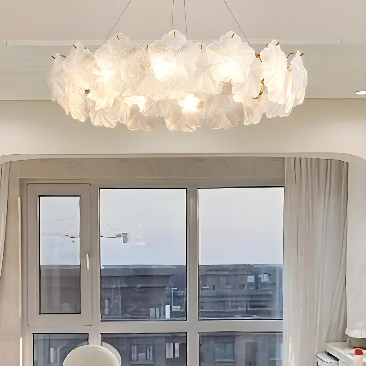 Modern Gold Floral Clear Glass Round Chandelier Image - 3