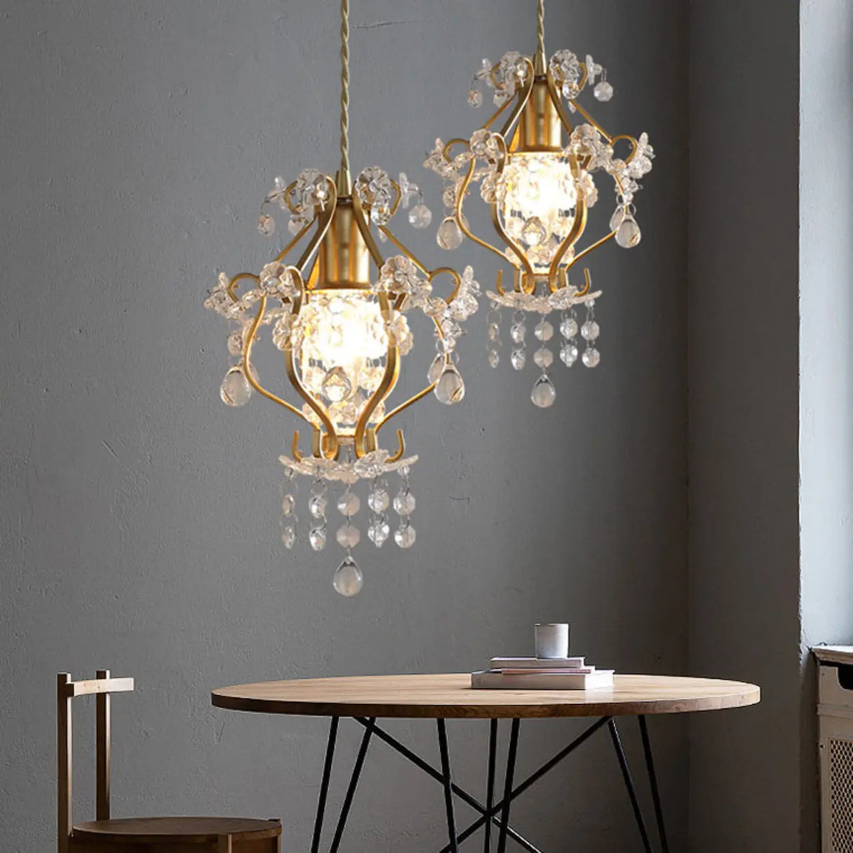 Modern Golden Elegance Crystal Geometric Pendant Light Image - 4