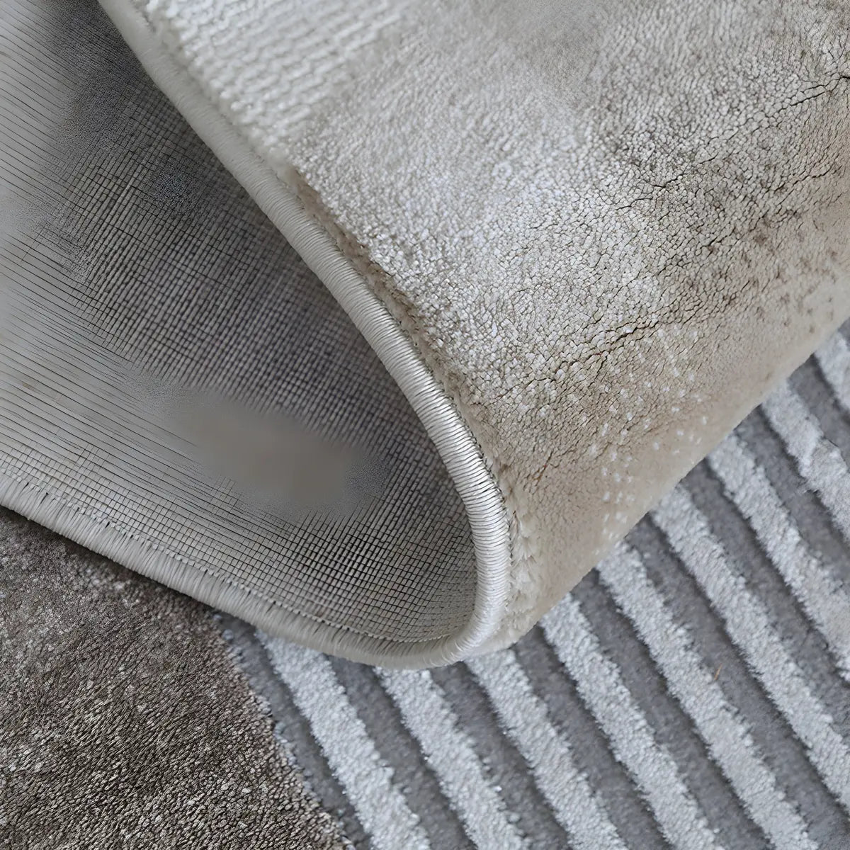 Modern Gray Rectangle Geometric Polyester Area Rug Image - 6