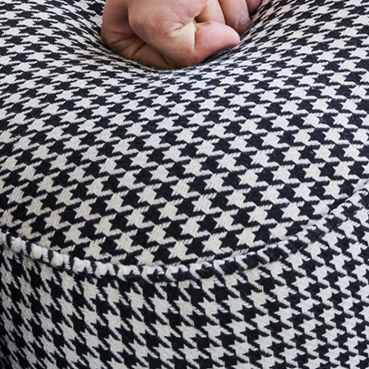 Modern Houndstooth Wood Lounge Accent Chair with Arms Image - 4