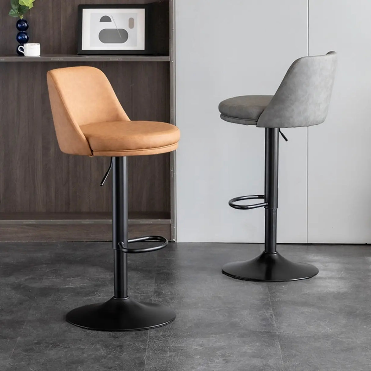 Modern Leather Low Back Footrest Adjustable Swivel Bar Stool Image - 1