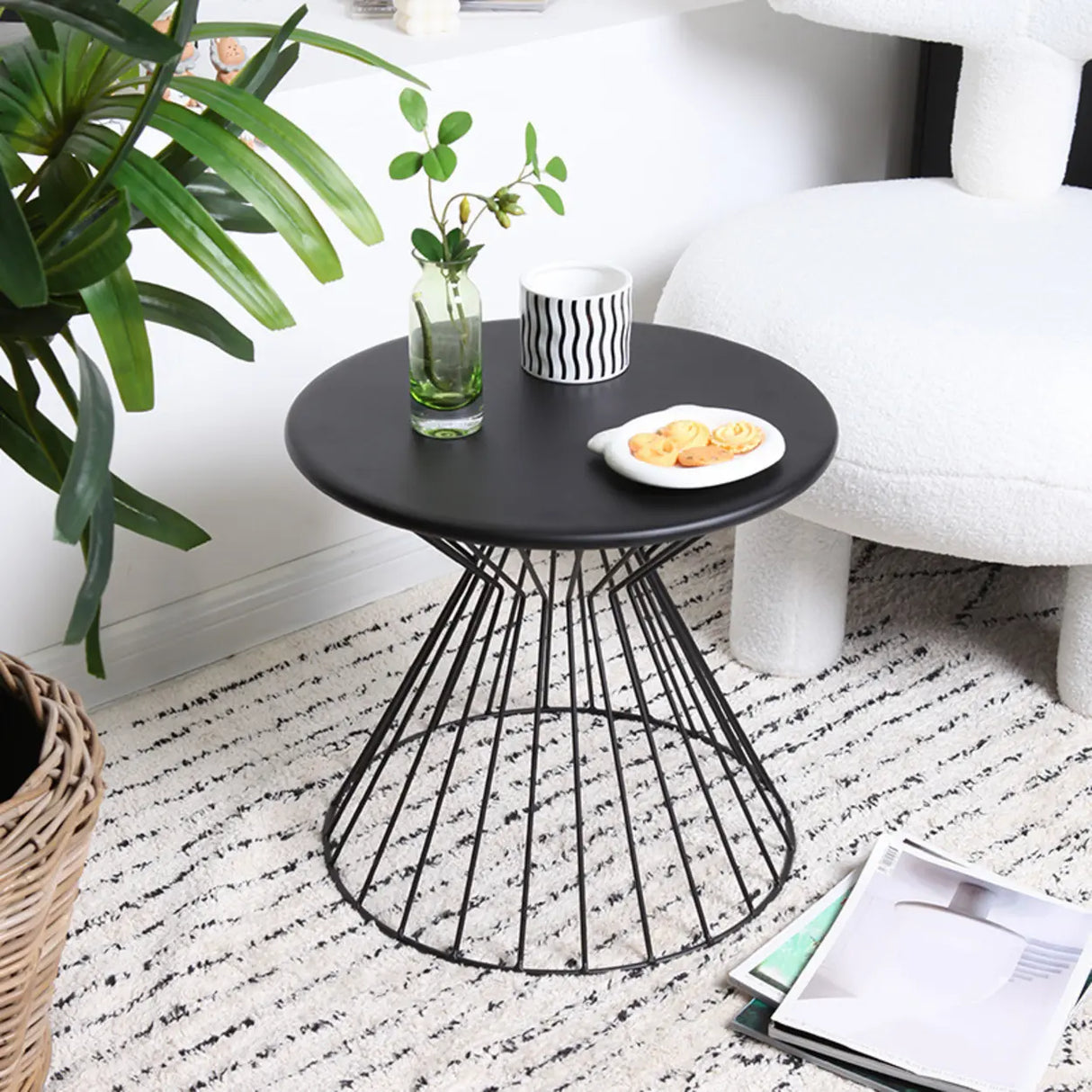 Modern Minimalist Metal Black Small Round Side Tables Image - 1