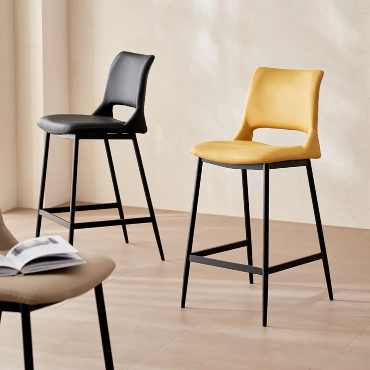 Modern Minimalist Upholstered Low Back Leather Saddle Bar Stool Image - 4