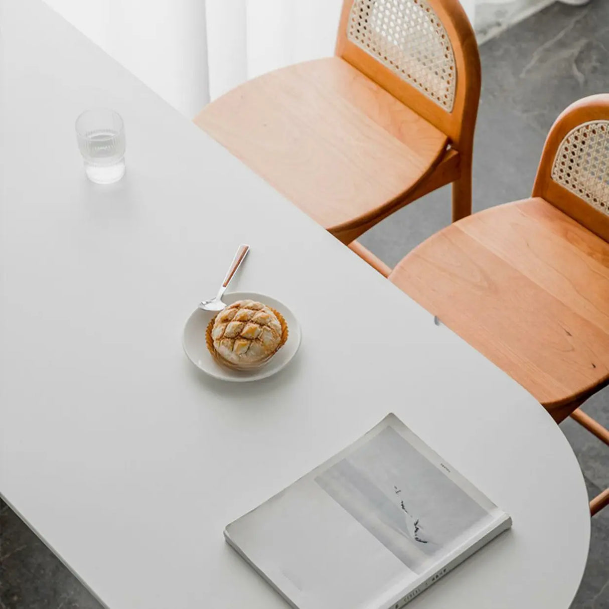 Modern Minimalist White Counter Height Bar Table Image - 6