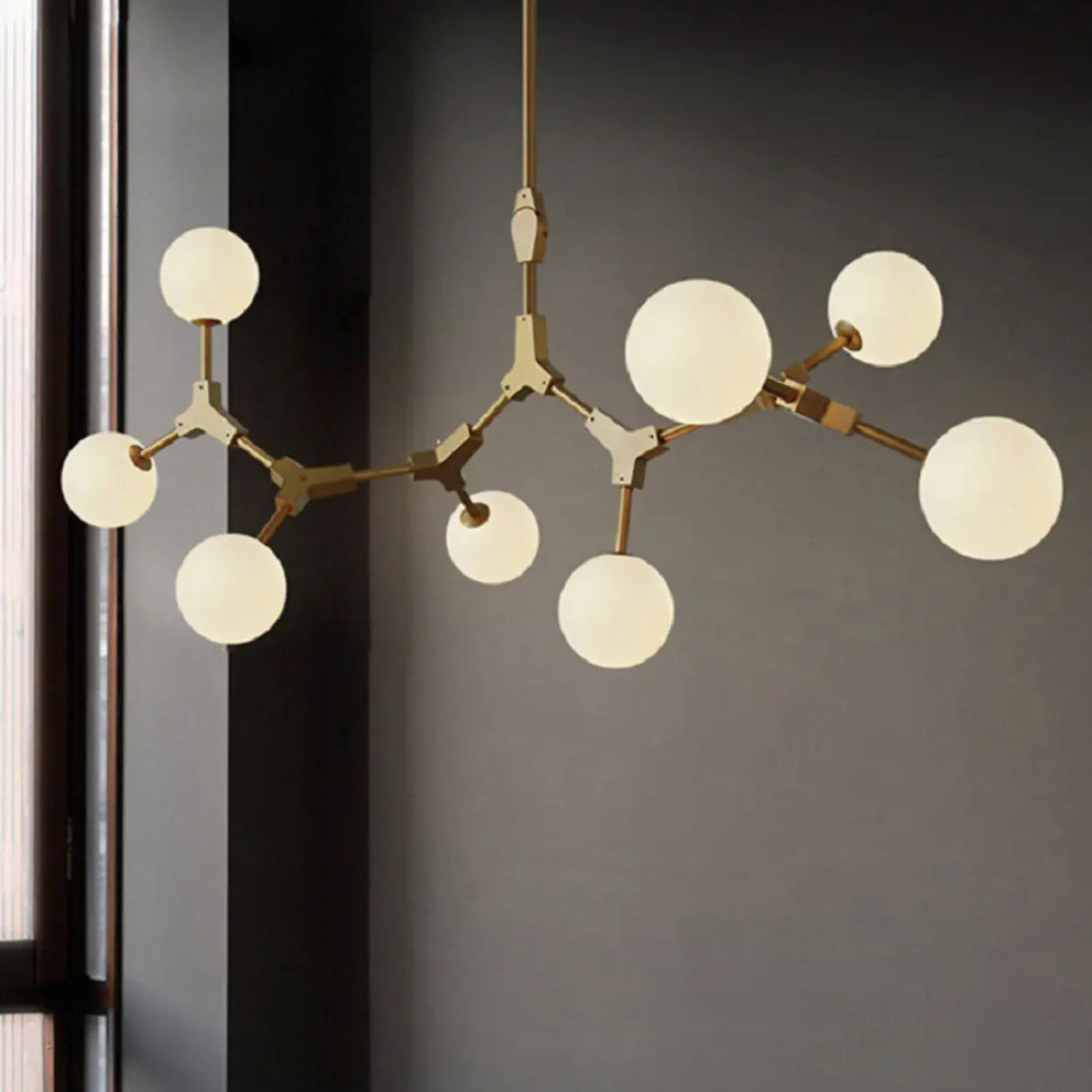 Modern Molecular 8-Light Globe Island Pendant Light Image - 3