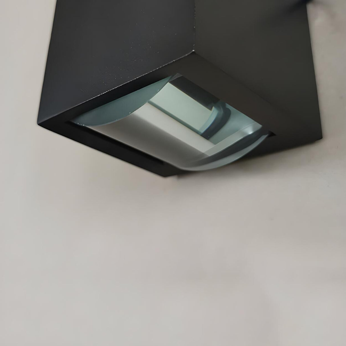 Modern Outdoor Waterproof Rectangle Up Down Wall Light Image - 15