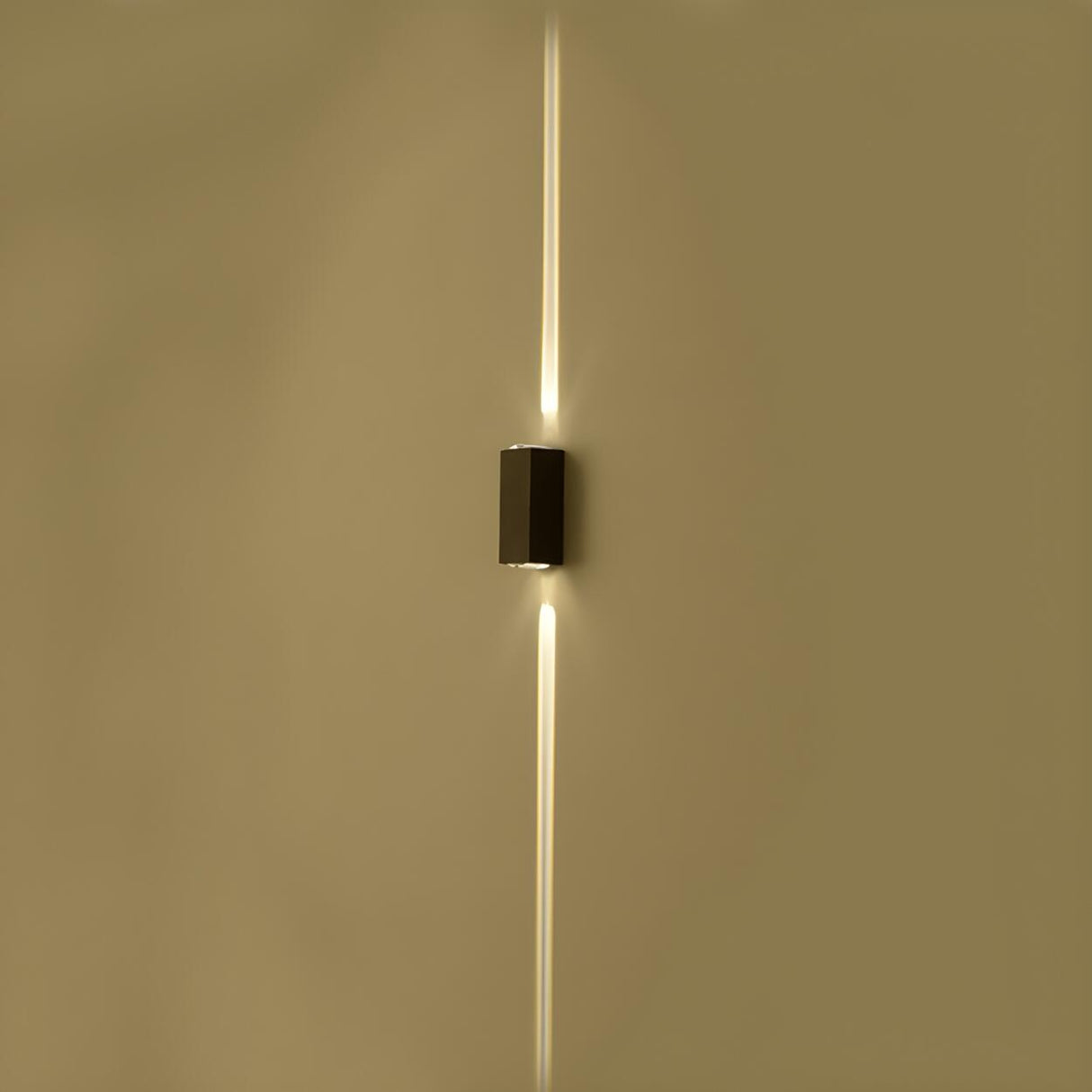 Modern Outdoor Waterproof Rectangle Up Down Wall Light Image - 9