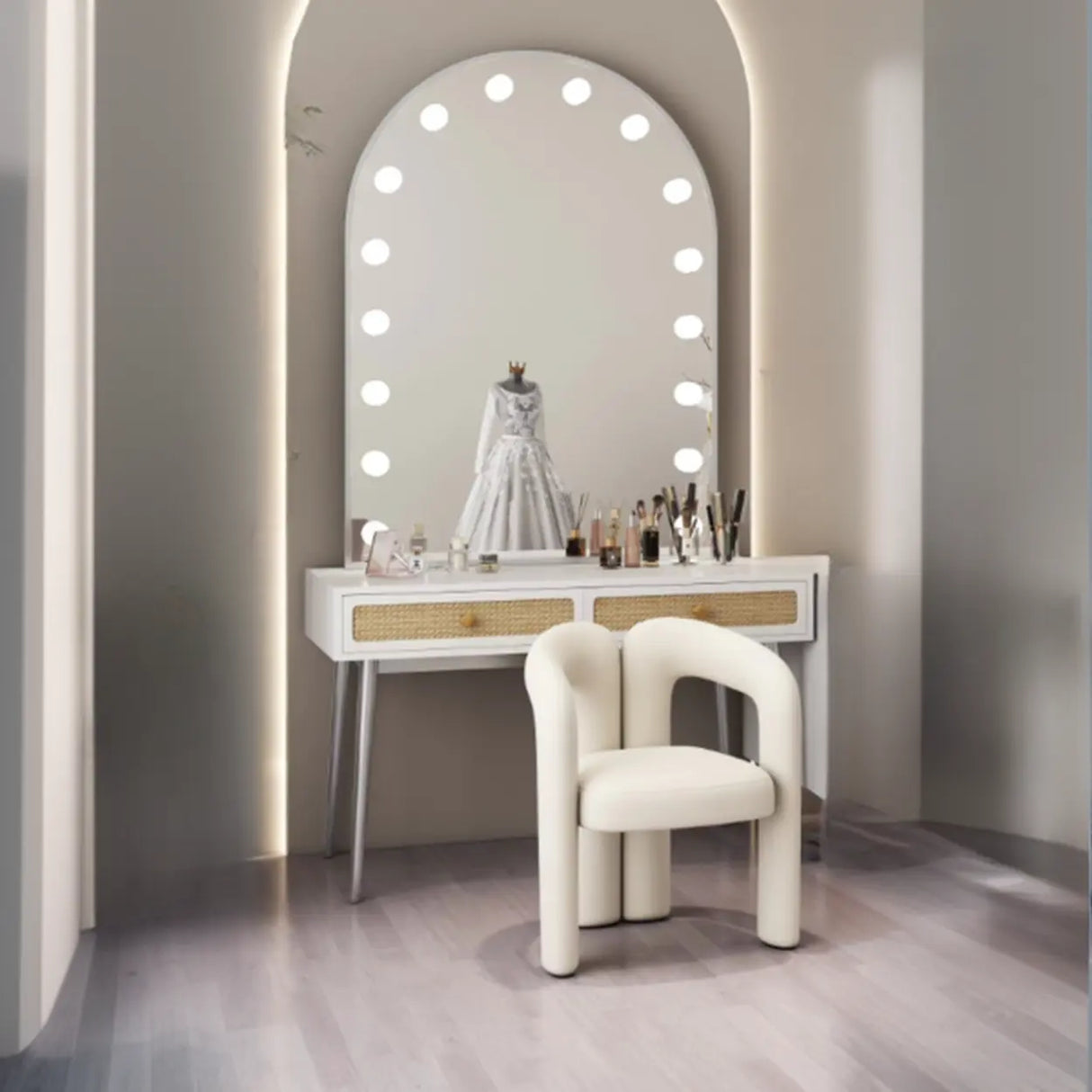 Modern Oval Timber Mirror Lights White Makeup Vanity Set Image - 11