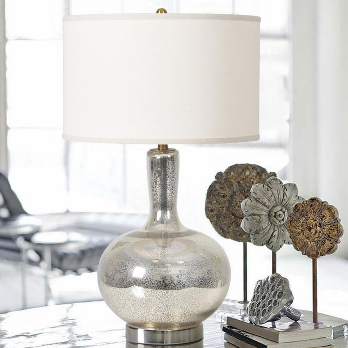 Modern Plug-in Gold Bottle Shape Geometric Table Lamp Image - 3