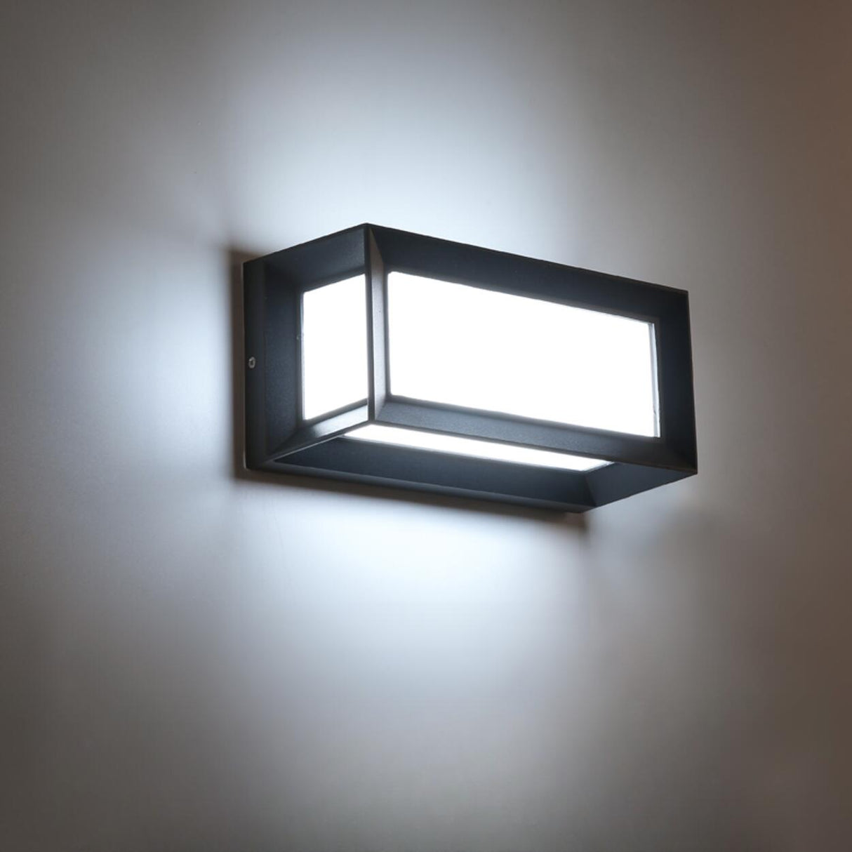 Modern Rectangular LED Outdoor Wall Light Image - 17