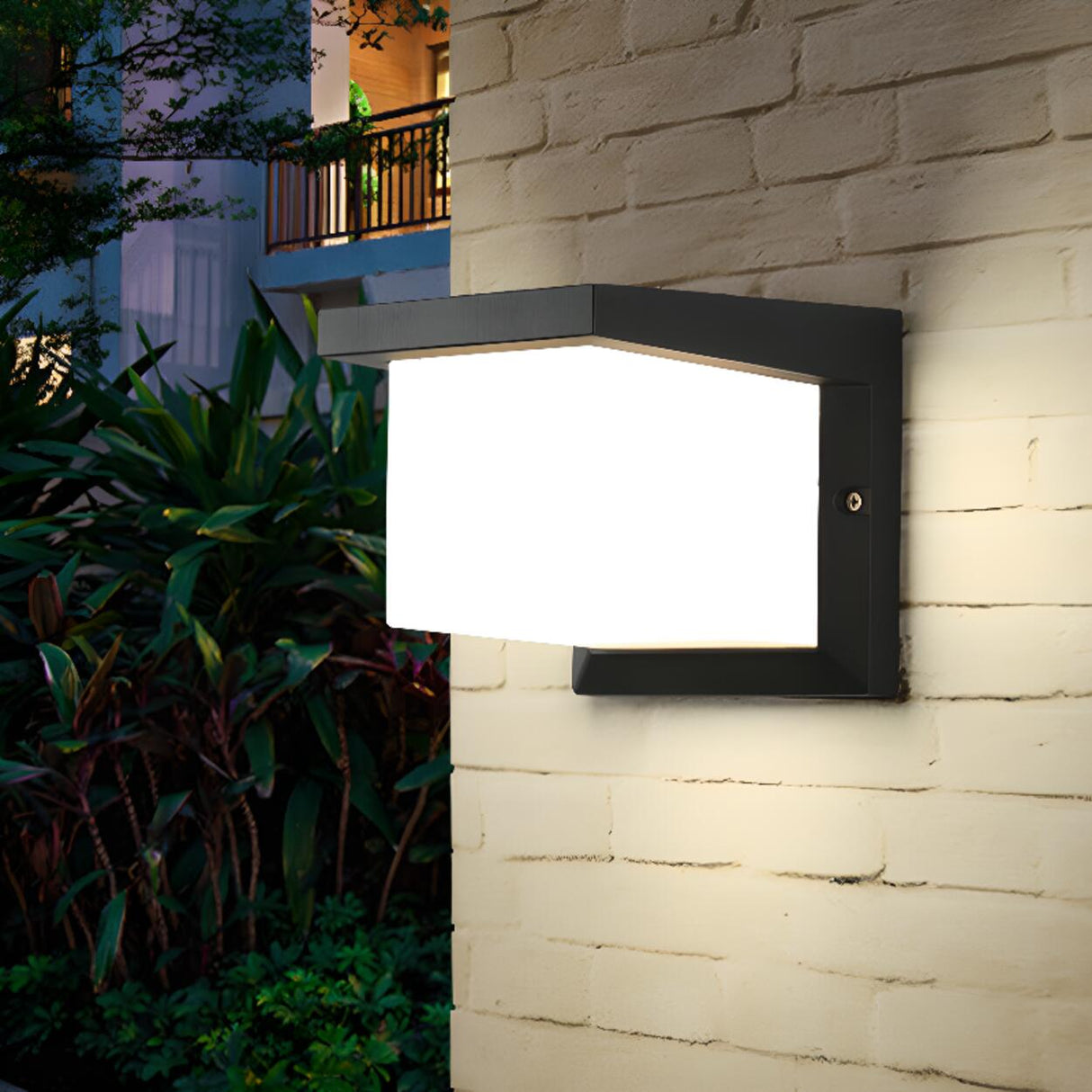 Modern Rectangular LED Outdoor Wall Light Image - 7