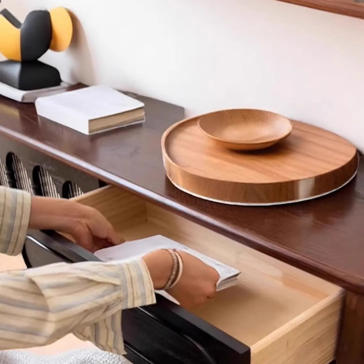 Modern Retro TV Stand Cabinet with Storage Drawers Image - 7