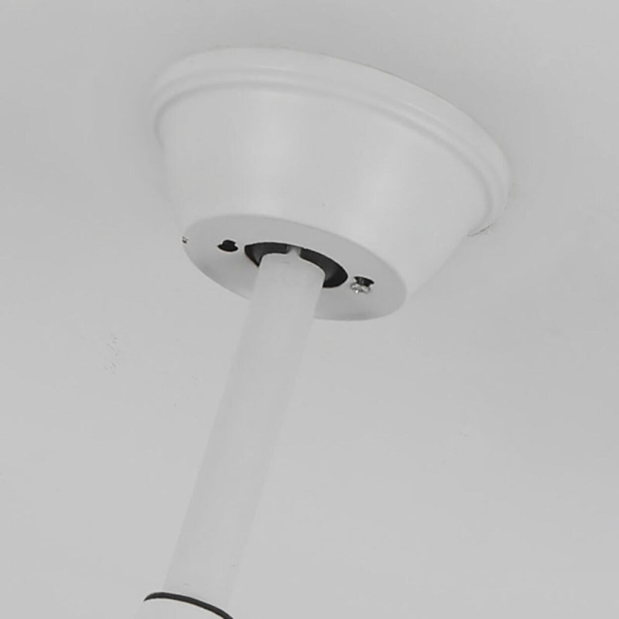 Modern Round Clear Blade Dimming Ceiling Fan with Light Image - 15