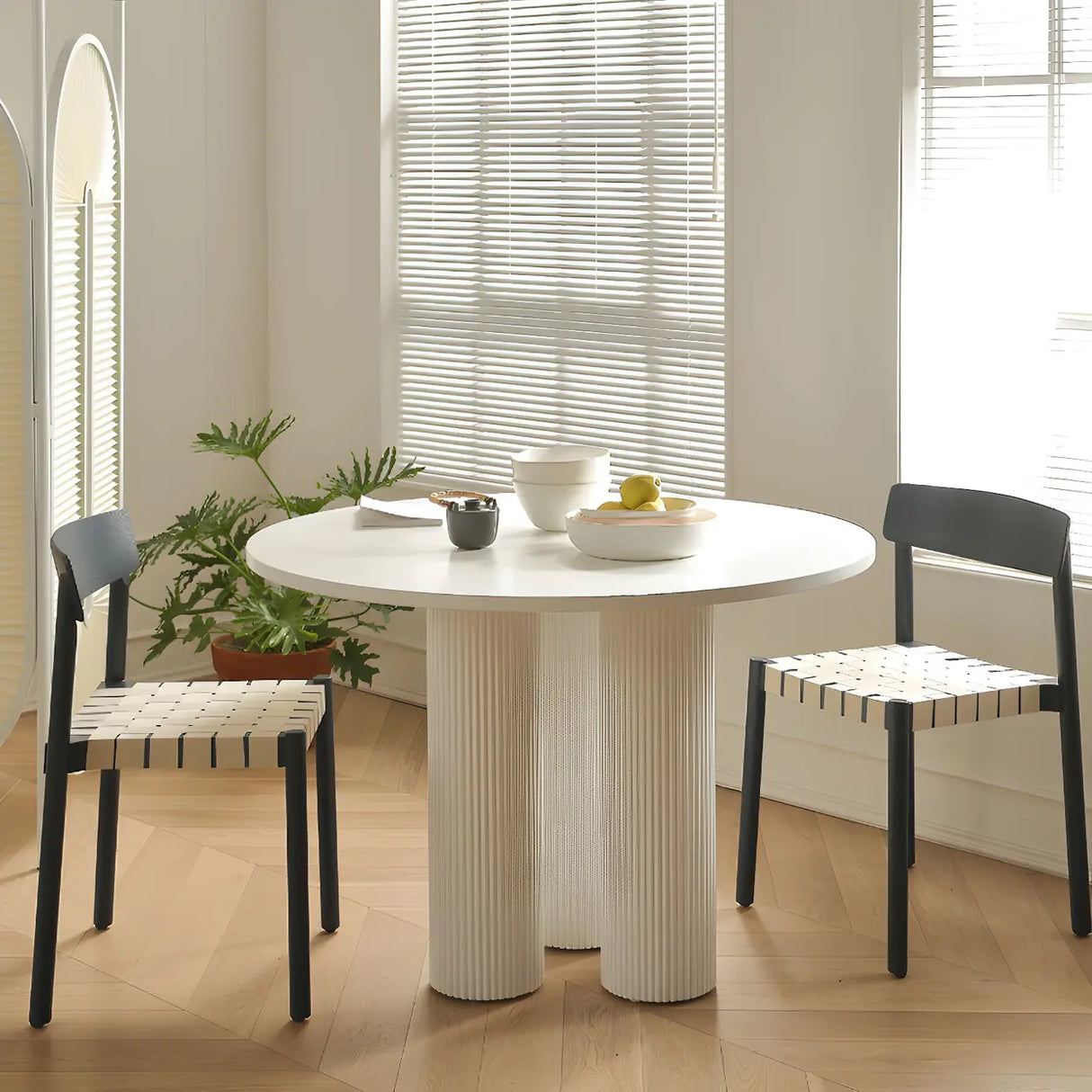 Modern Round White Oak Wood Dining Table Image - 2