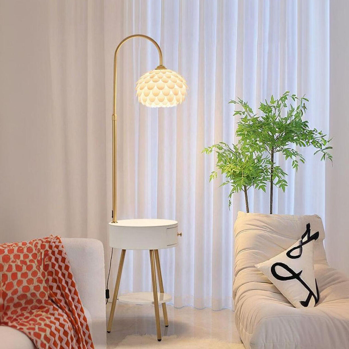 Modern Simple Feather Side Table Metal Floor Lamp Image - 4