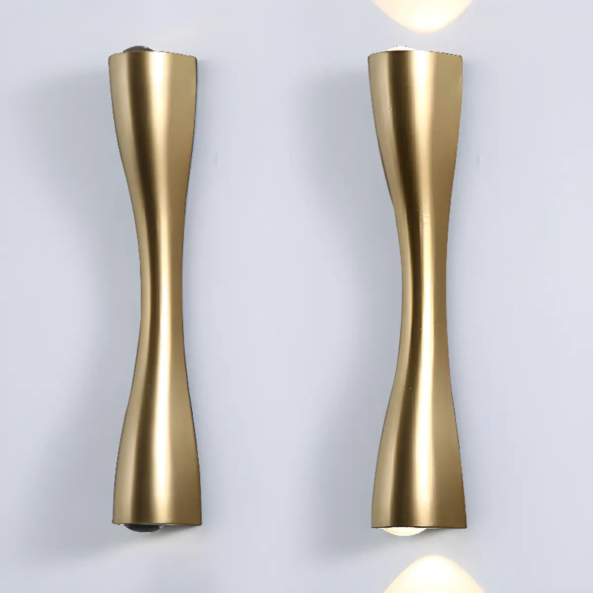 Minimalist Geometric Metal Up Down Wall Sconce Image - 15