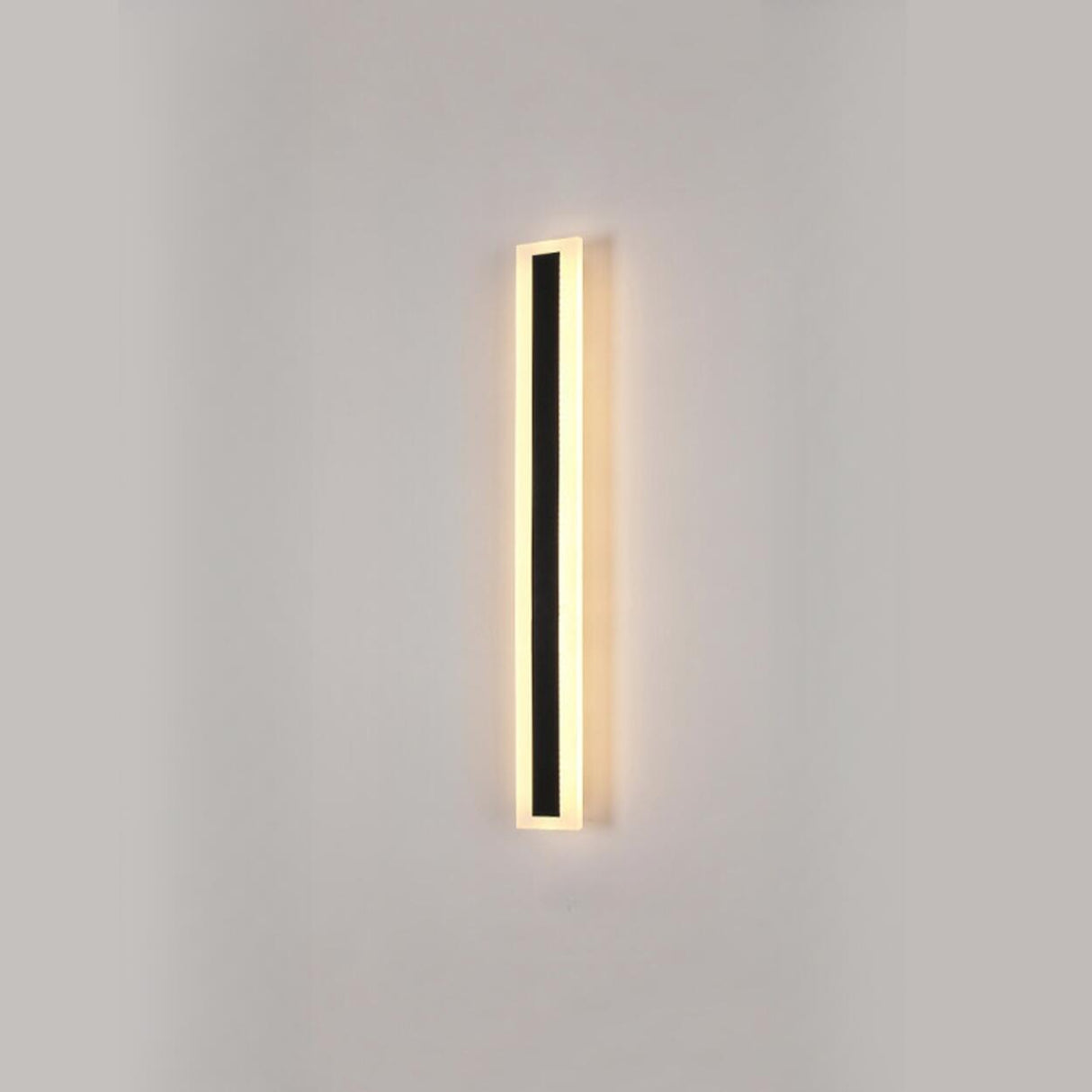 Modern Slim Vertical Outdoor LED Wall Light Image - 7