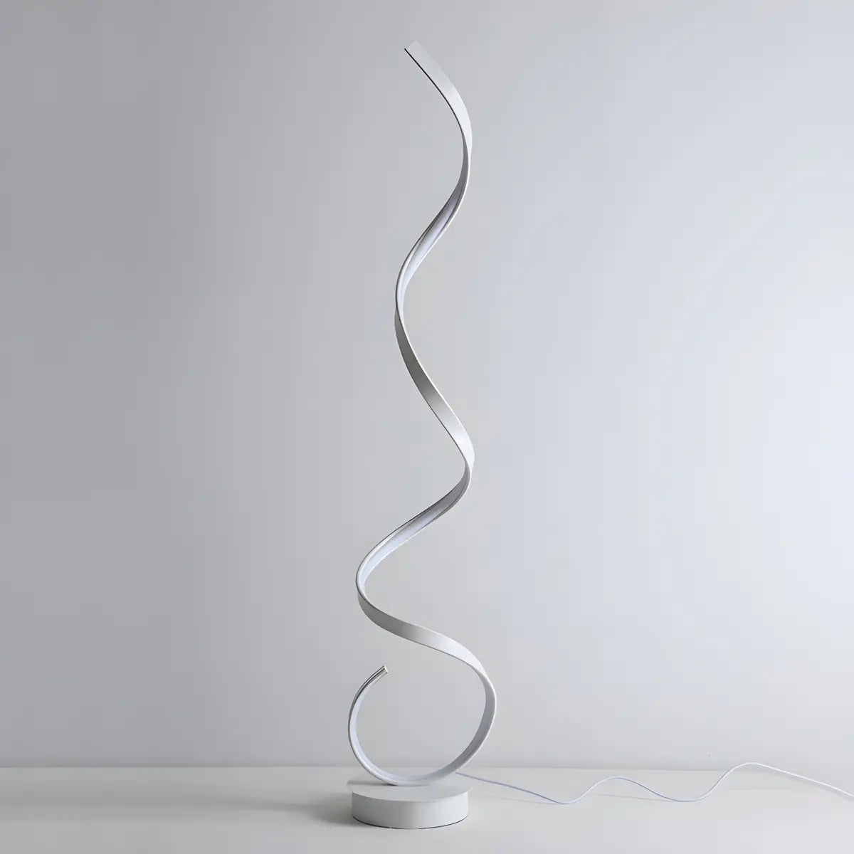 Contemporary Black Curved LED Metal Floor Lamp Image - 9