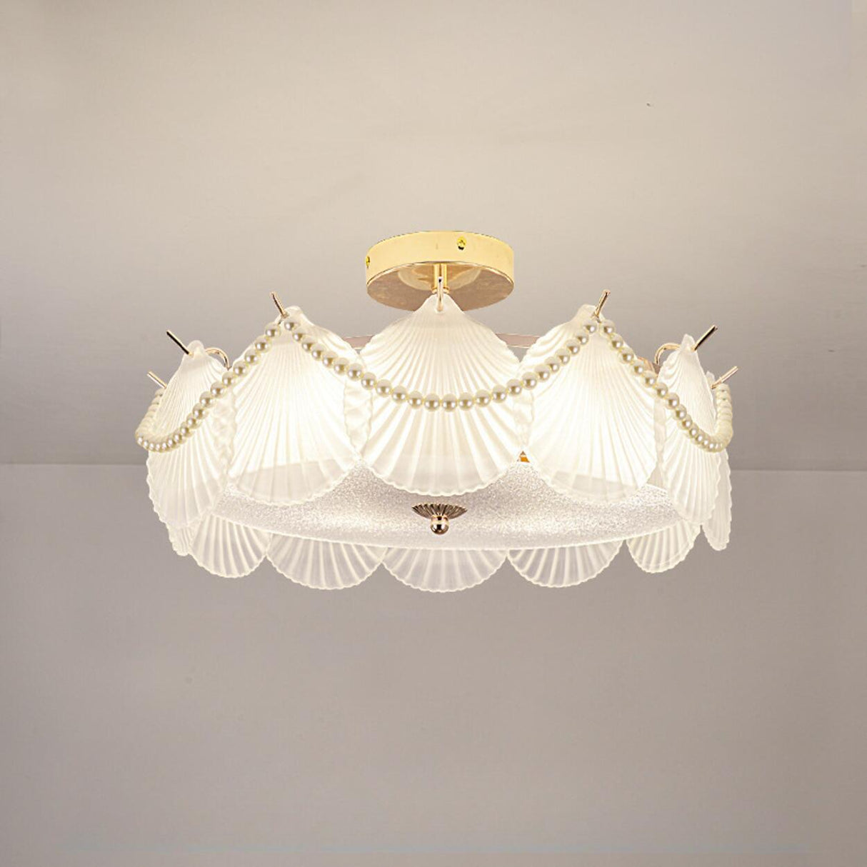 Modern Style Shell-Shaped Flush Mount Light Pearl Accents Image - 18