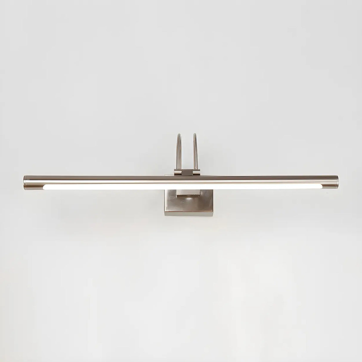 Modern Stylish Silver Linear LED Metallic Vanity Light Image - 10