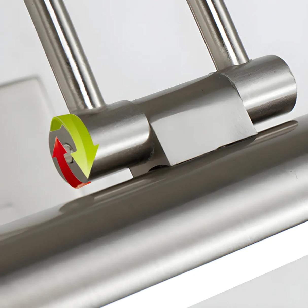 Modern Stylish Silver Linear LED Metallic Vanity Light Image - 13