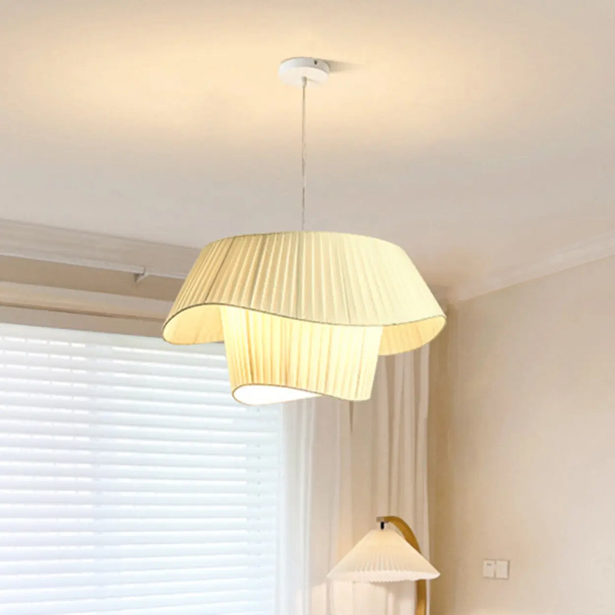 Modern Tiered White Fabric Living Room Ceiling Pendant Light Image - 9