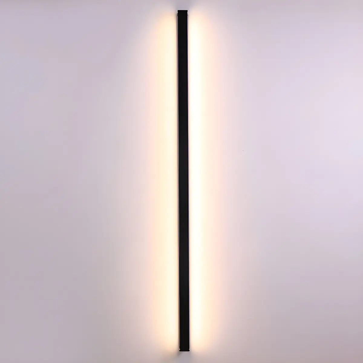 Minimalist Vertical Metal LED Wall Light Fixture Image - 11