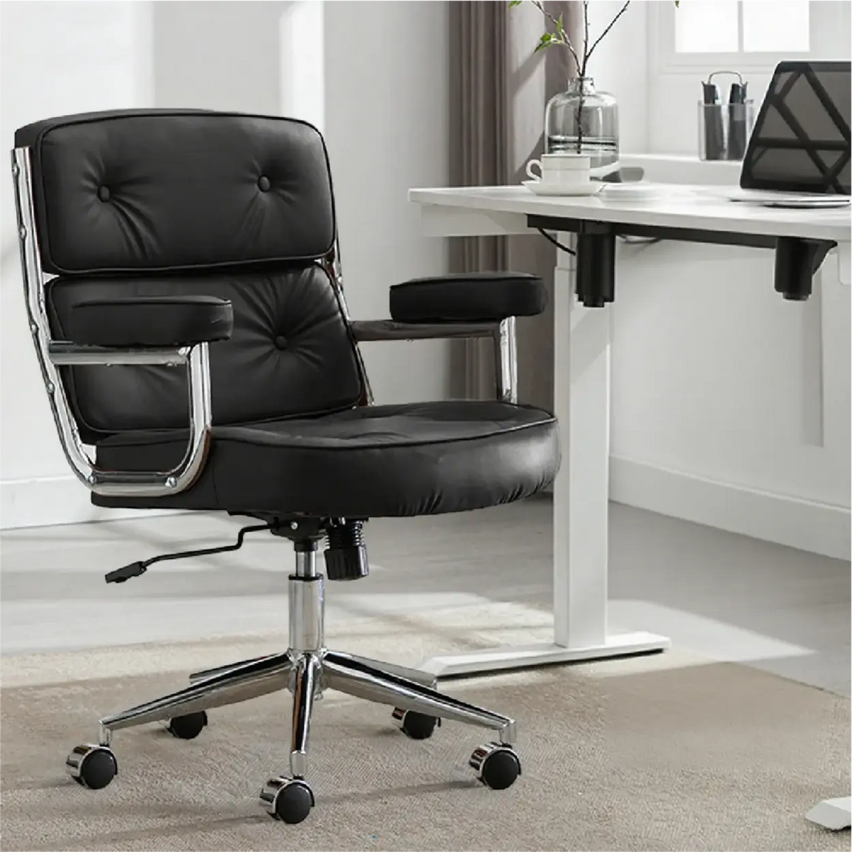 Modern White Leather Adjustable Swivel Ergonomic Office Chair Image - 4