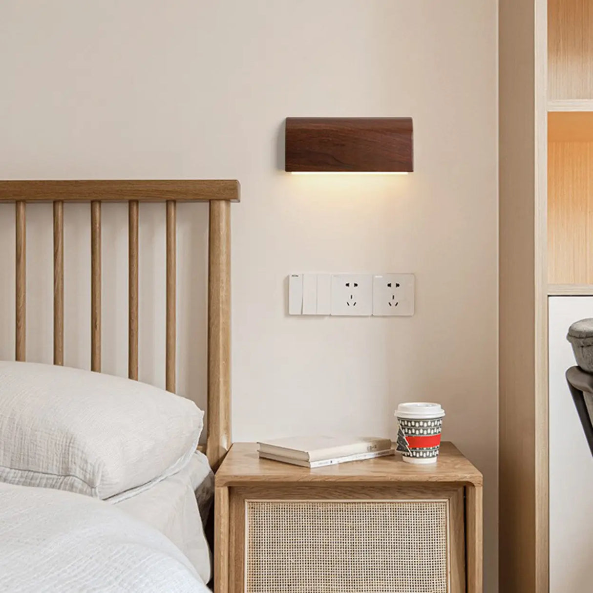 Modern Wooden Minimalist Wall Sconce Light Image - 3