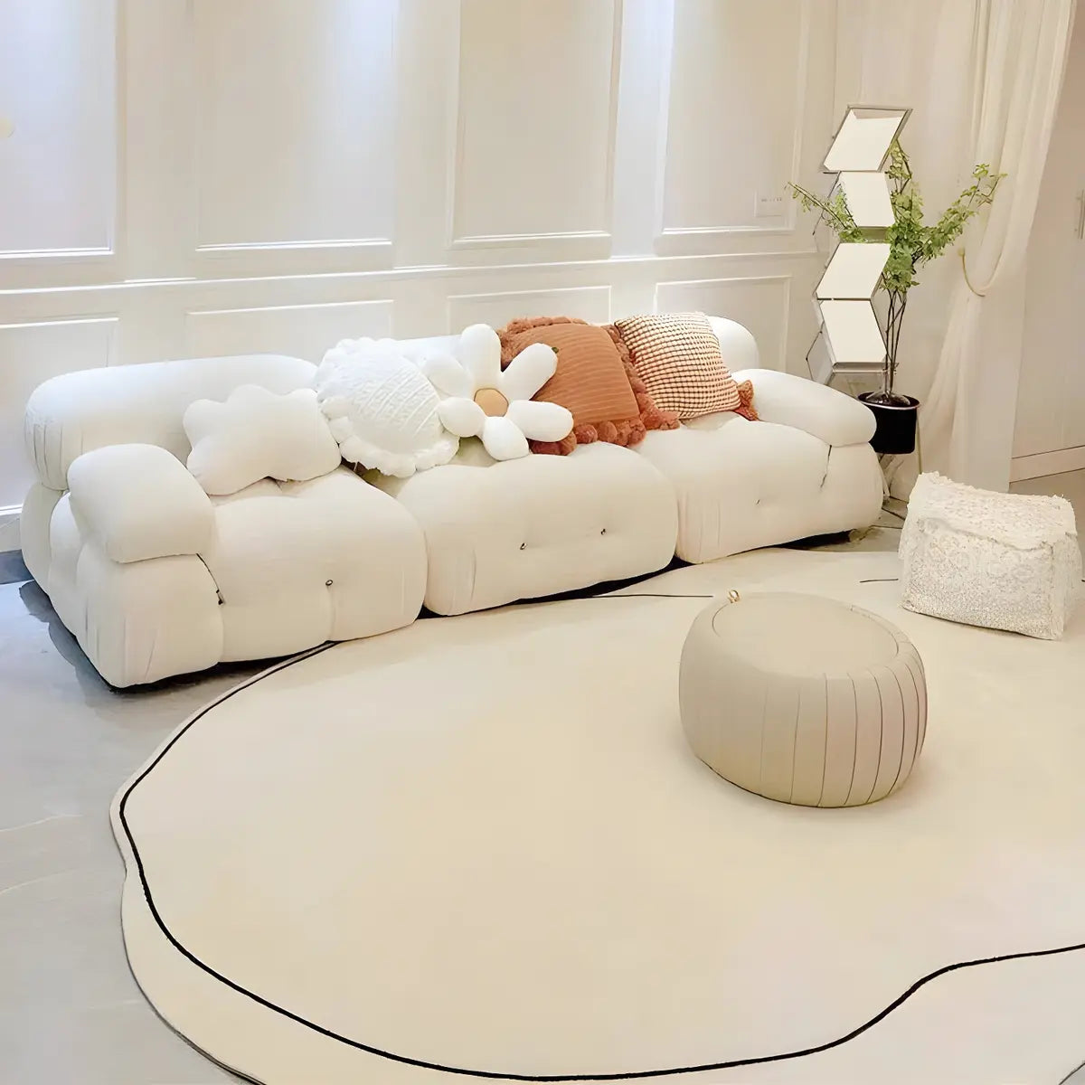 Novelty Abstract Cloud-Shaped Polyester Beige Area Rug Image - 4