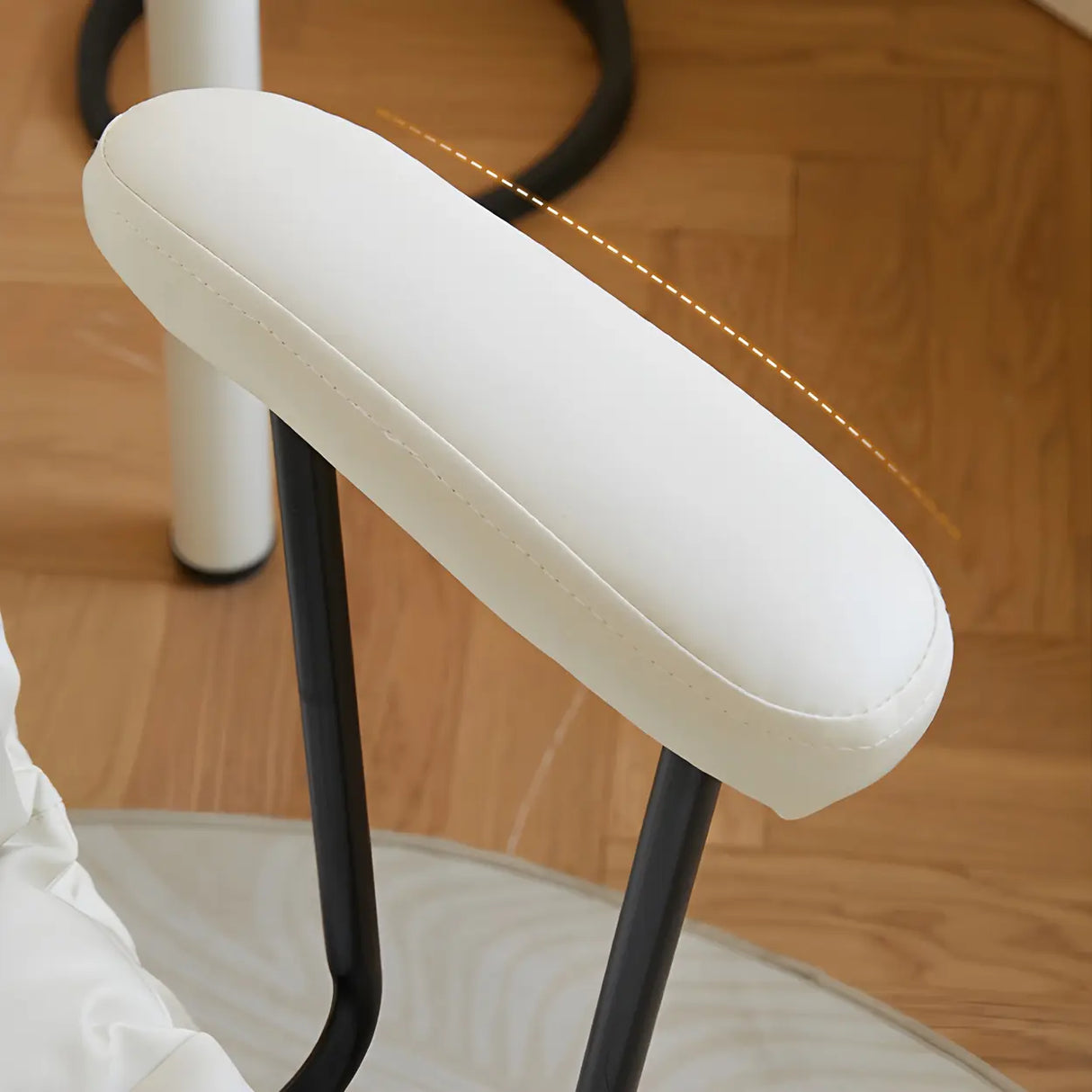 Off-White Ergonomic Modern Swivel PU Leather Office Chair Image - 13