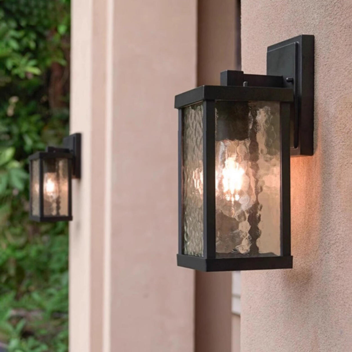 Outdoor Black Geometric LED Waterproof Wall Light Image - 3