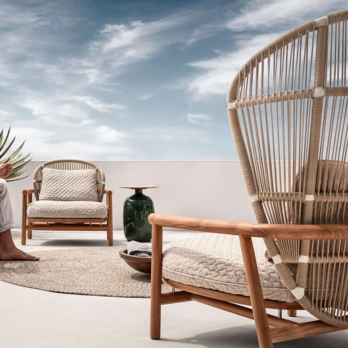 Outdoor Curved Wood Rope Beige Waterproof Patio Lounge Set Image - 1