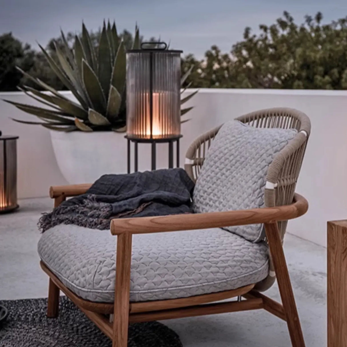 Outdoor Curved Wood Rope Beige Waterproof Patio Lounge Set Image - 4