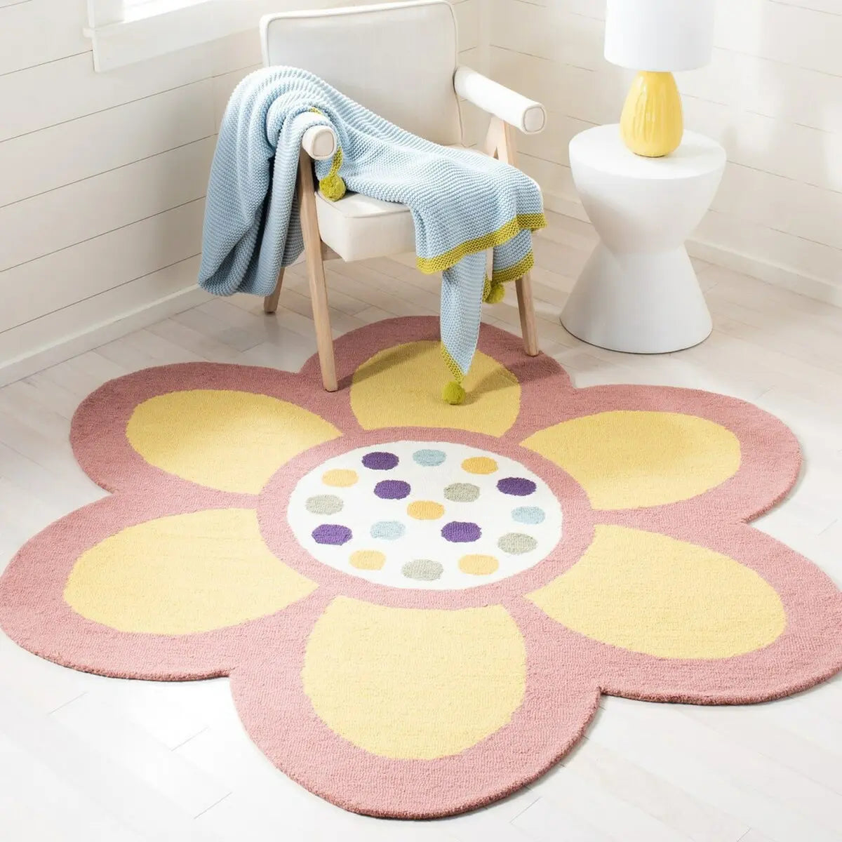 Pet Friendly Flower Shaped Polyester Yellow Area Rug Image - 2