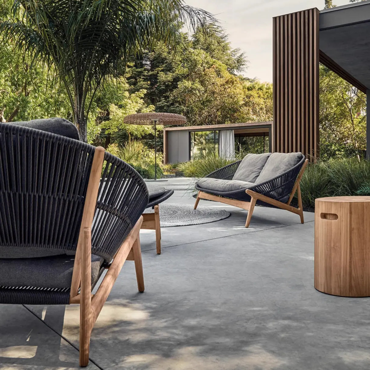 Relaxing Round Wood Frame Waterproof Gray Patio Set Image - 8