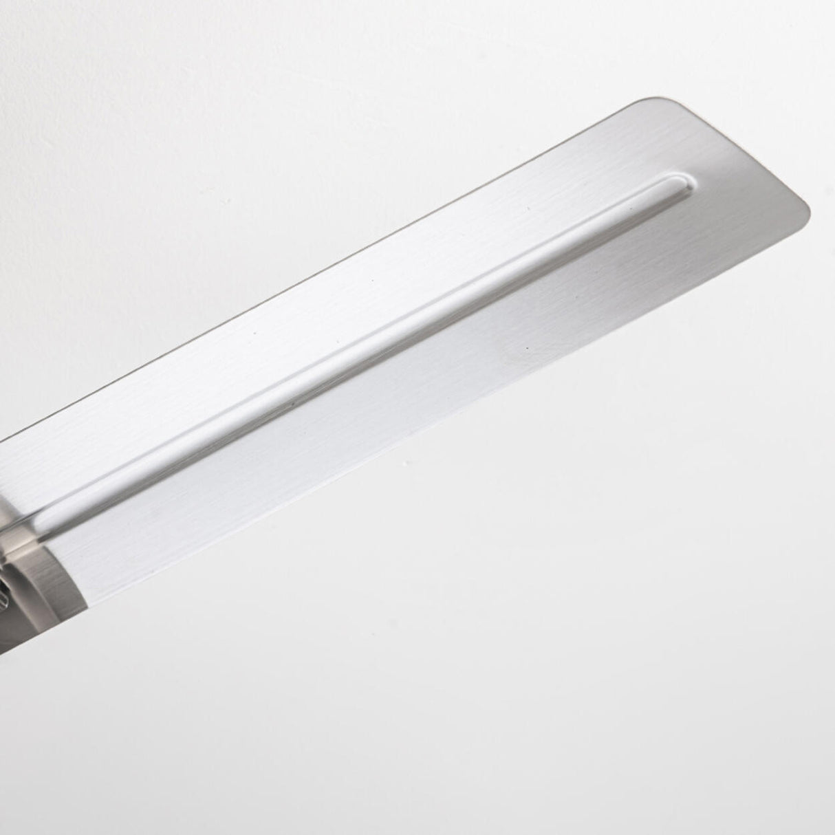 Remote Control 5 Blade Metal Ceiling Fan with LED Light Image - 7