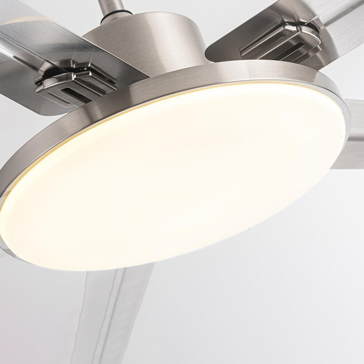 Remote Control 5 Blade Metal Ceiling Fan with LED Light Image - 8