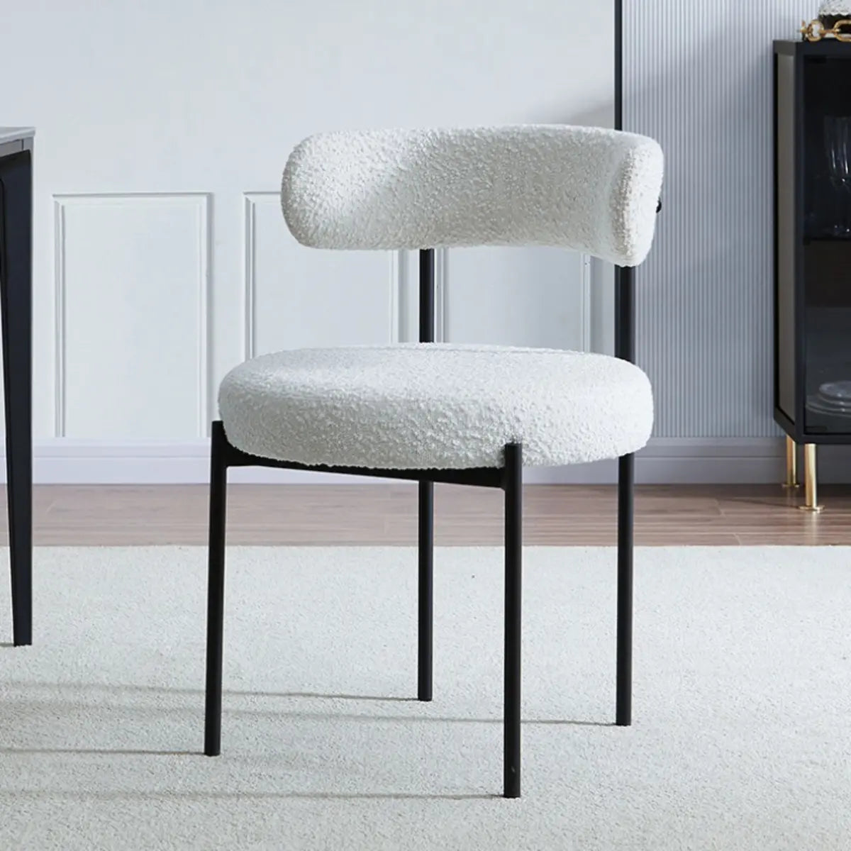 Restaurant Round Cozy White Sherpa Seat Dining Chair Image - 1