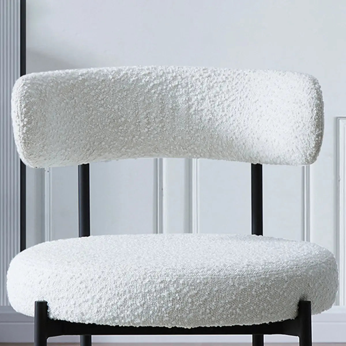 Restaurant Round Cozy White Sherpa Seat Dining Chair Image - 13