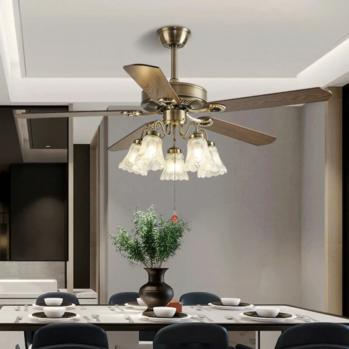 Retro 5 Blades Flower Decor Chandelier Fan with Light Image - 1