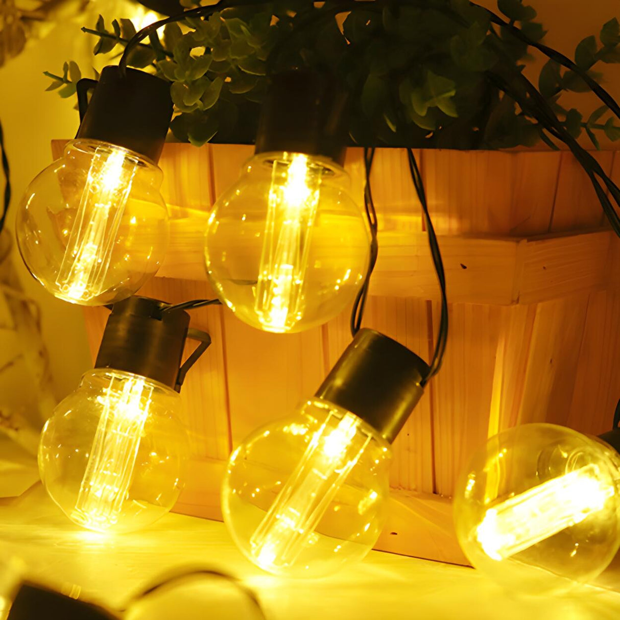 Retro Black Globe Bulb Solar Christmas String Light Image - 12