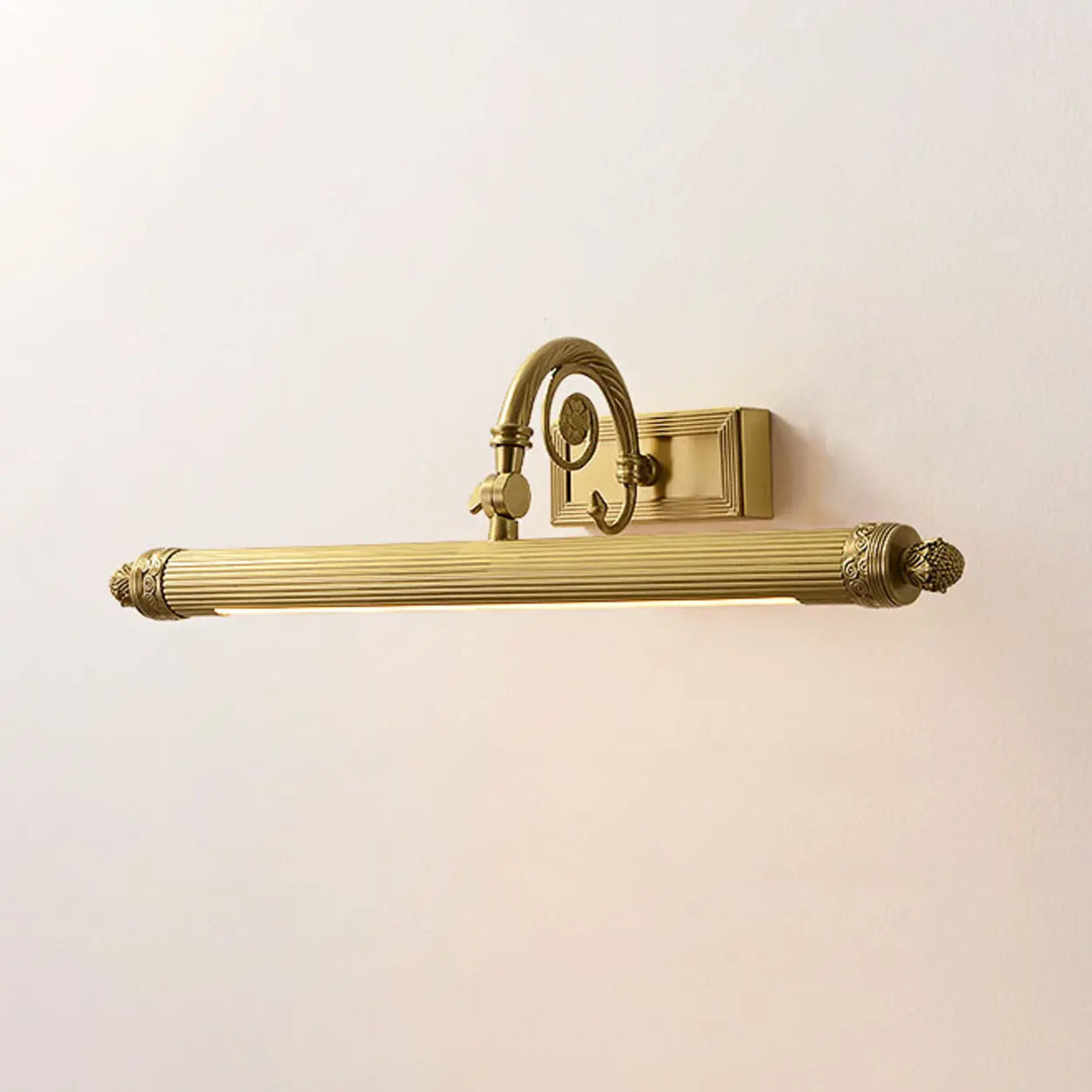 Rotating Vintage Gold Linear LED Metal Vanity Light Image - 10