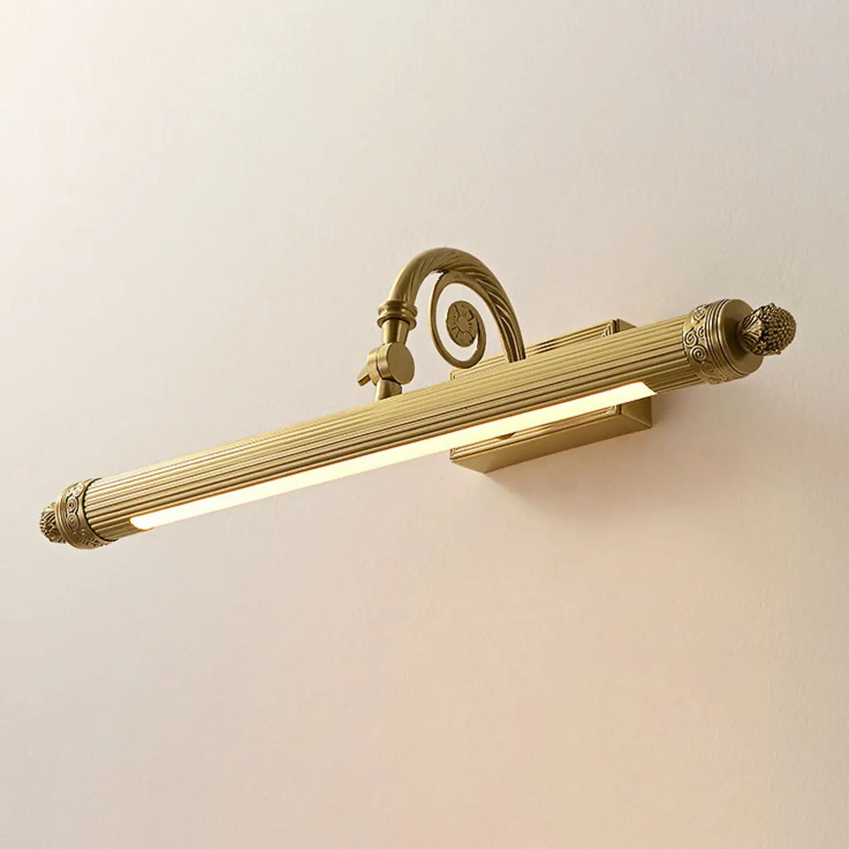 Rotating Vintage Gold Linear LED Metal Vanity Light Image - 7
