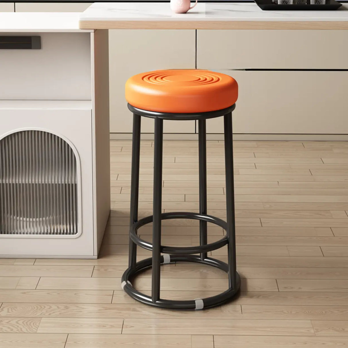 Round Leather Seat Steel Frame Backless Bar Stool Image - 18