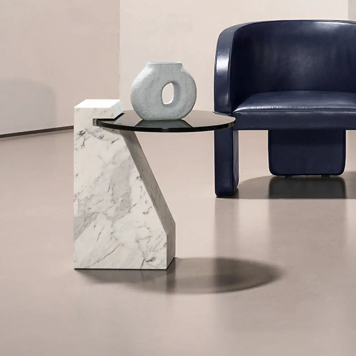 Round Marble Glass Scratch Resistant Coffee Table Image - 11