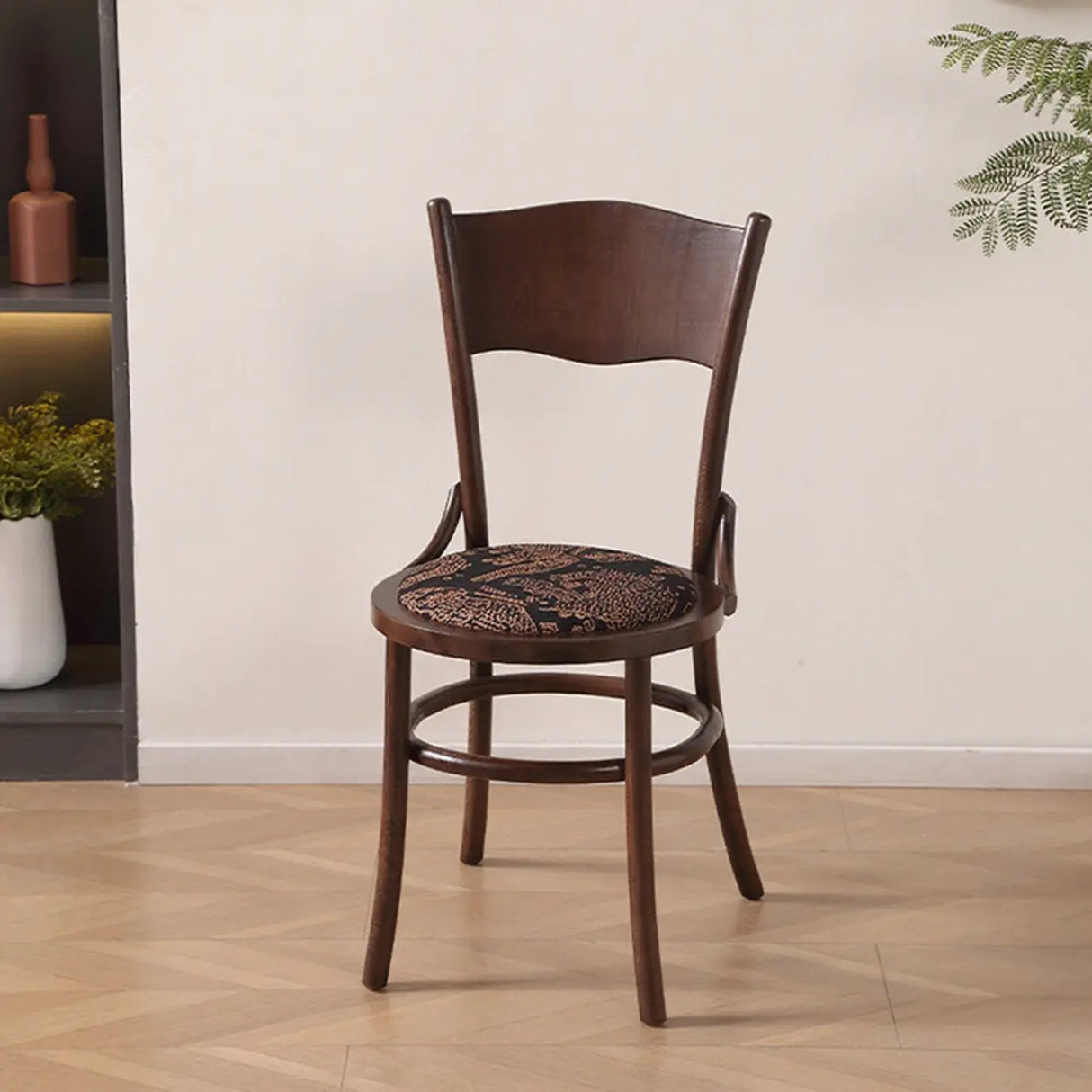 Rustic Mid-Century Wooden Back Curved Dining Chair with Cushion Image - 9