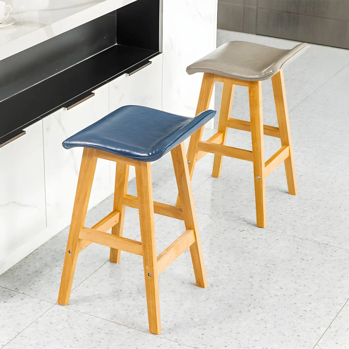 Saddle Faux Leather Seat Low Back Wooden Bar Stool Image - 7