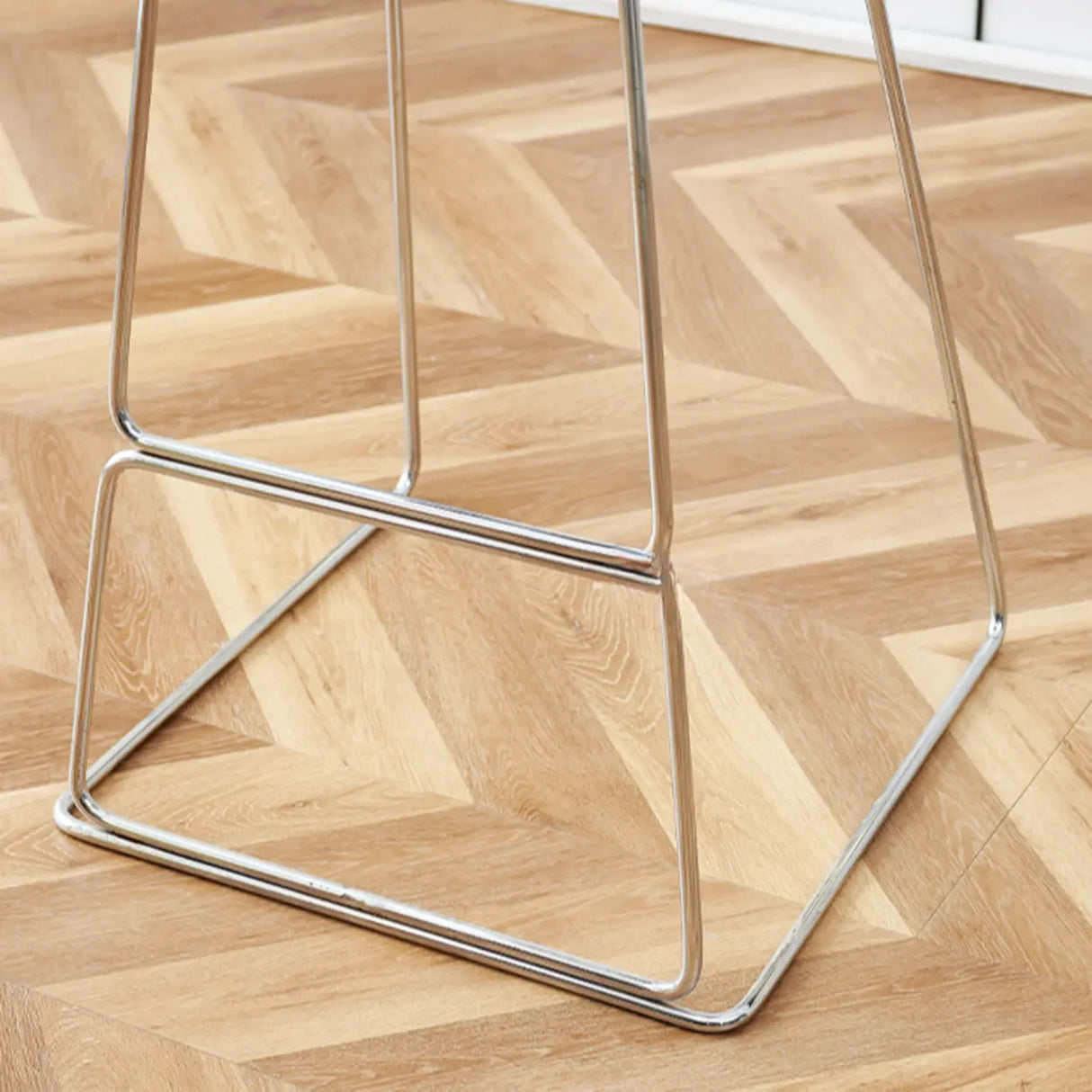 Saddle Low Back Metal Sled Base Bar Stool with Footrest Image - 18