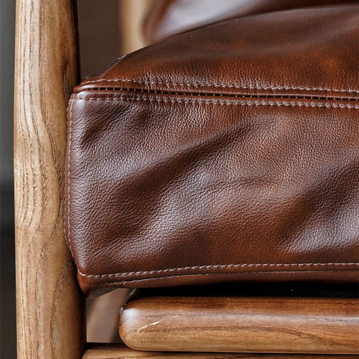 Scratch Resistant Leather Cushion Back Arm Chair Image - 9